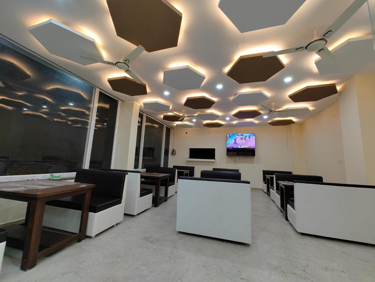 Hotel Anantam Residency Uttarkāshi Buitenkant foto