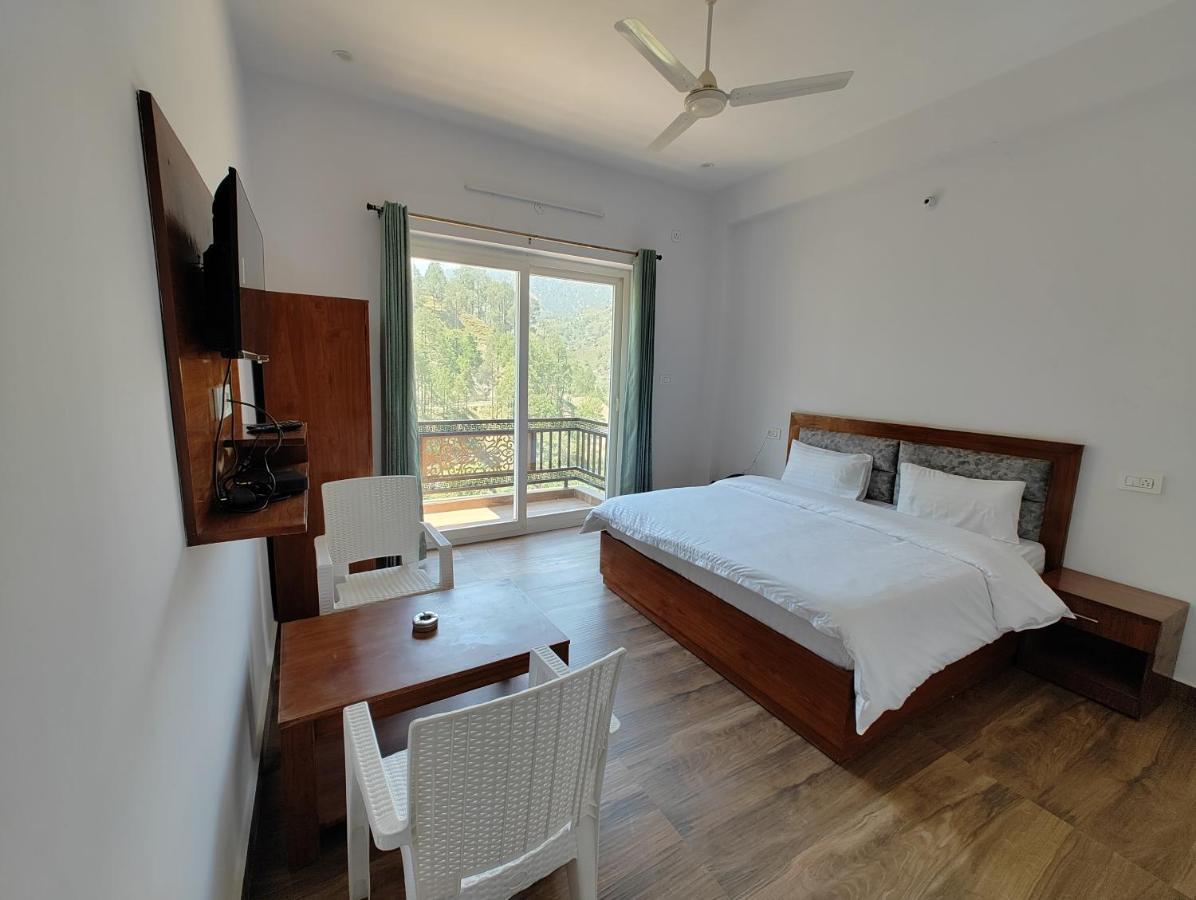 Hotel Anantam Residency Uttarkāshi Buitenkant foto