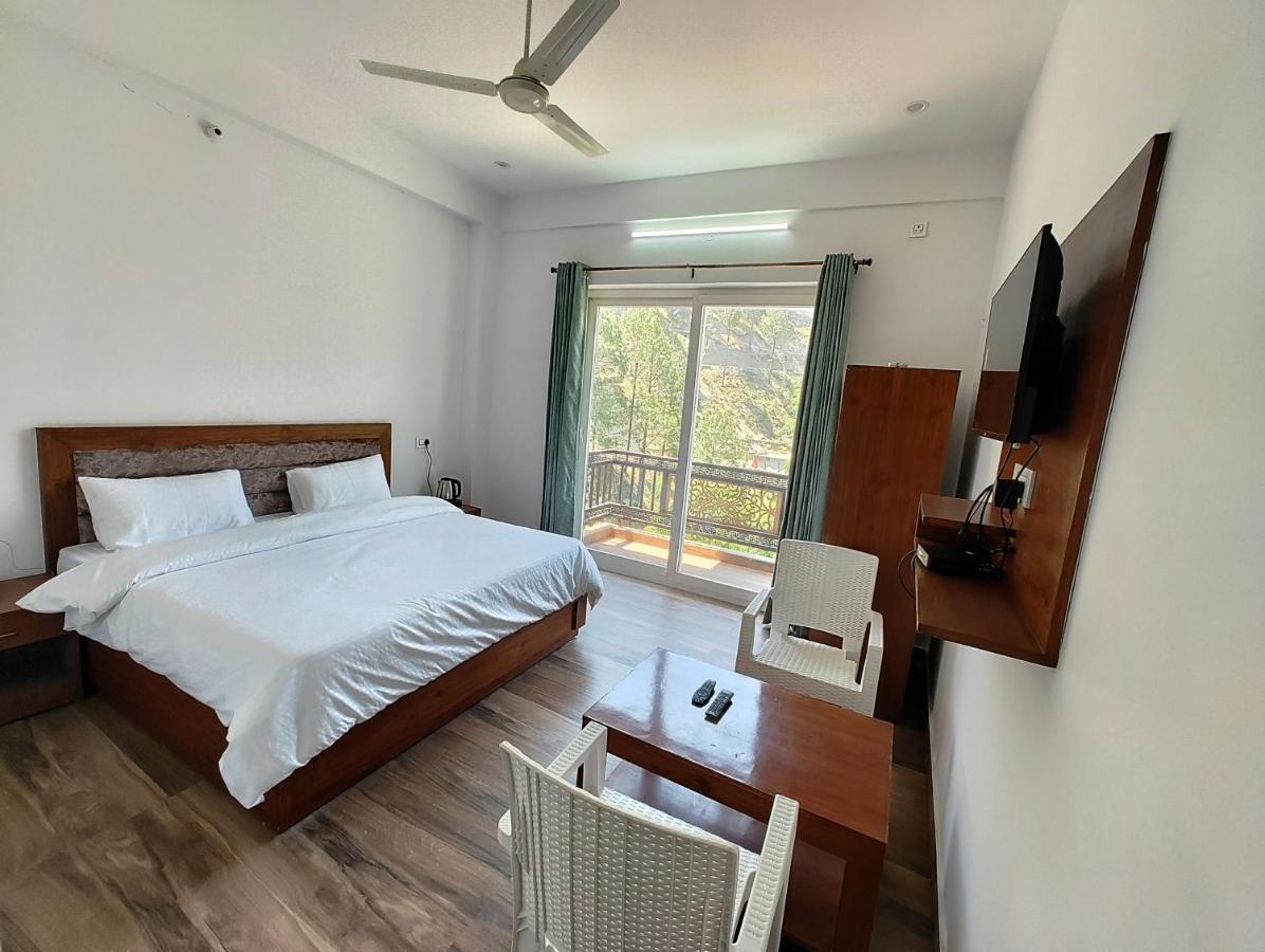 Hotel Anantam Residency Uttarkāshi Buitenkant foto